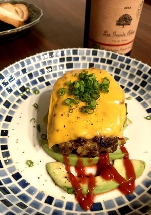 超粗挽き牛もも肉のハンバーグ-レシピのメイン写真