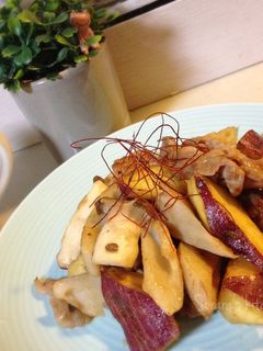 さつまいもと豚肉味噌オイスターソース炒め-レシピのメイン写真