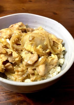 我が家の味！麺つゆで簡単☆親子丼-レシピのメイン写真