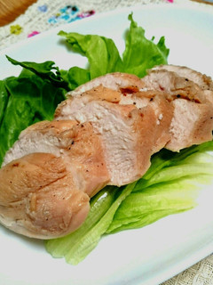 鶏むね肉でふんわり柔らか常備ハム-レシピのメイン写真