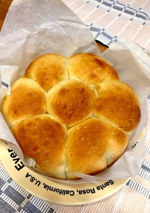 朝焼きたて☆ストウブでミルクちぎりパン-レシピのメイン写真