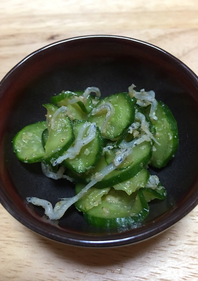 きゅうりとちりめんじゃこ胡麻酢和え-レシピのメイン写真