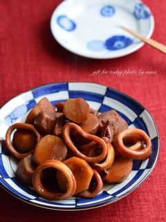 里芋とイカの煮物-レシピのメイン写真