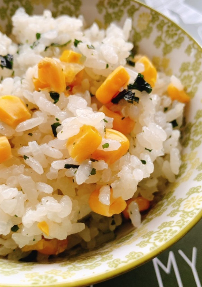 簡単☆白だしコーンわかめご飯(無水鍋使用-レシピのメイン写真