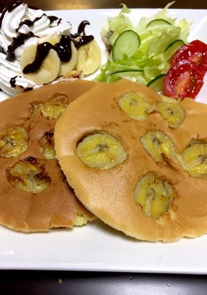 休日の朝食に バナナパンケーキ-レシピのメイン写真
