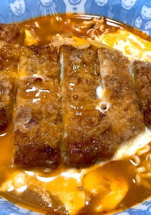 かつ煮のせ☆辛ラーメン☆-レシピのメイン写真