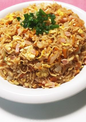 チキンラーメンチャーハン-レシピのメイン写真