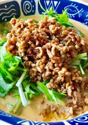 豆乳でまろやか、豚そぼろ辛ラーメン-レシピのメイン写真