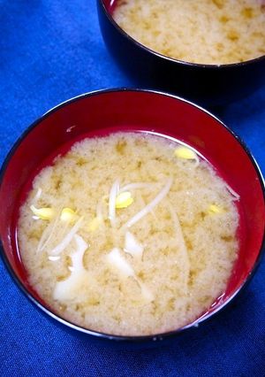 簡単!レンコンともやしのお味噌汁-レシピのメイン写真