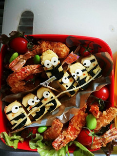 ミニオンズの綱引き 運動会のお弁当-レシピのメイン写真