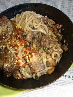本まぐろサイコロ・ステーキの焼きうどん-レシピのメイン写真