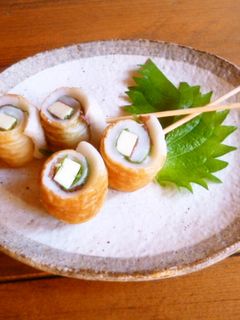 簡単つまみ♡ちくわの梅チーズ巻き♪-レシピのメイン写真
