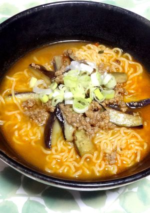 ヘルシー麻婆茄子辛ラーメン-レシピのメイン写真