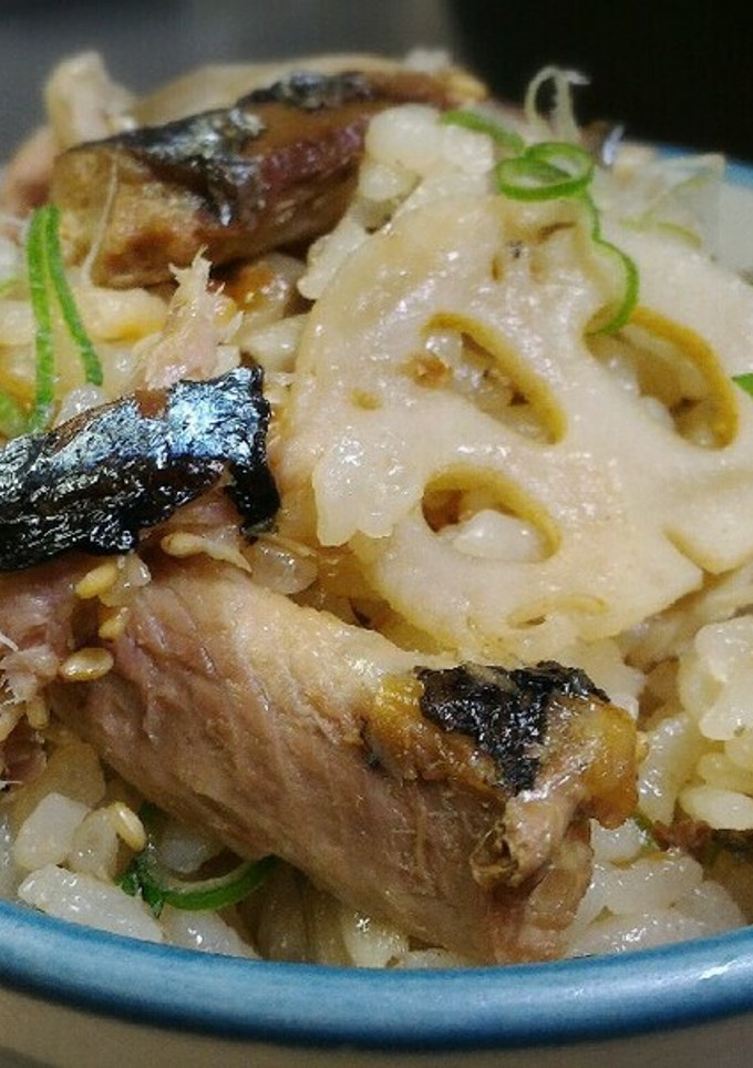 丸ごと旨味♪さんまときのこの炊き込みご飯-レシピのメイン写真