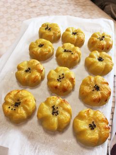 お花の形のスイートポテト-レシピのメイン写真