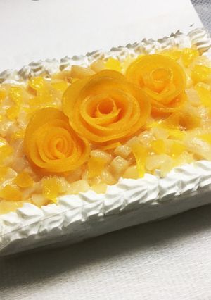 桃缶でバラのデコレーションケーキ-レシピのメイン写真