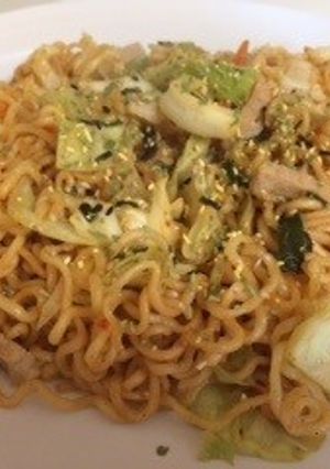 冷蔵庫にあるものでできる辛マヨ麺-レシピのメイン写真