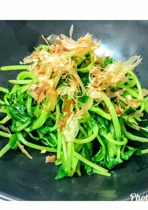 速攻!バター香る、豆苗の蒸しあえ-レシピのメイン写真