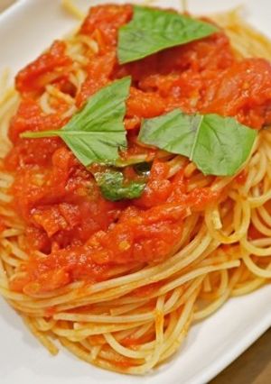 簡単♪トマトソース・スパゲッティ-レシピのメイン写真