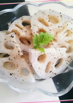 蓮根にピリッとたっぷり粗びき胡椒-レシピのメイン写真