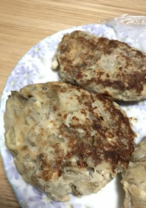 簡単✳︎旨ごぼう豆腐ハンバーグ-レシピのメイン写真