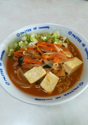 辛いラーメンでお鍋風-レシピのメイン写真