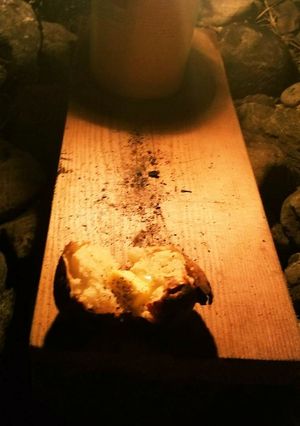 キャンプ飯！焚き火でじゃがバター-レシピのメイン写真
