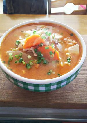 まさかのコラボ!豚汁辛ラーメン-レシピのメイン写真