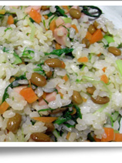 納豆・魚肉ソーセージ・菜っ葉でチャーハン-レシピのメイン写真