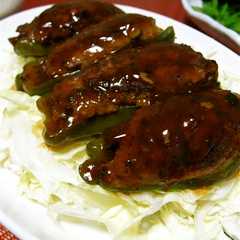 รูปของ 母直伝♪しっかり濃味のピーマンの肉詰め
