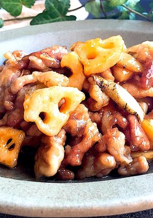豚こまとれんこんの甘辛炒め*お弁当にも-レシピのメイン写真