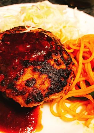 俺の大好きな肉汁たっぷりハンバーグ-レシピのメイン写真
