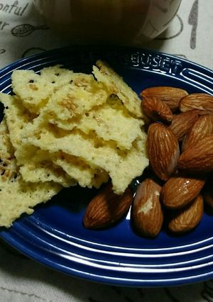 電子レンジdeゴマチーズ煎餅-レシピのメイン写真