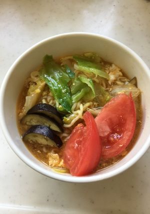 サラダ風辛ラーメン♪-レシピのメイン写真
