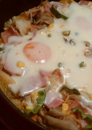 辛ラーメンでイタリアンな鍋を♪-レシピのメイン写真
