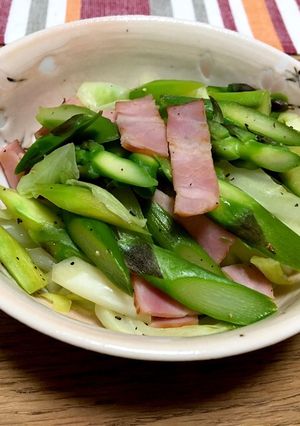 アスパラとベーコンのヘルシーキャベツ炒め-レシピのメイン写真