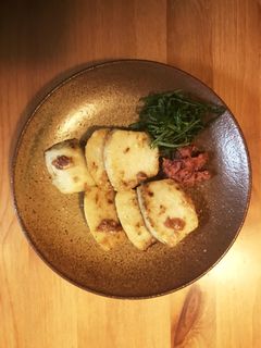 簡単あと一品☆里芋の梅マヨ焼き( ᐛ )-レシピのメイン写真