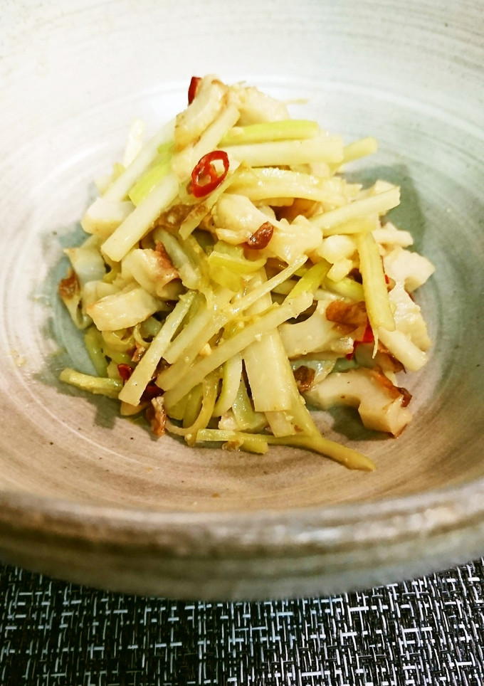 大根皮とちくわの味噌バター炒め-レシピのメイン写真