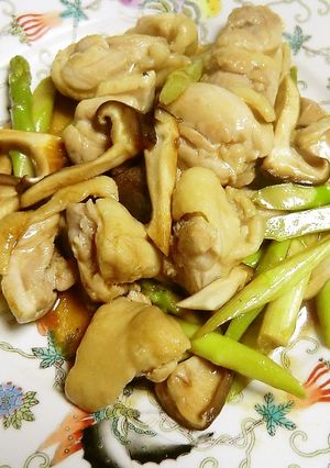 アスパラガス・生椎茸・鶏肉のオイスター味-レシピのメイン写真