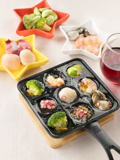 たこ焼き器で!海鮮アヒージョ-レシピのメイン写真