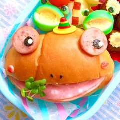 รูปของ ロールパンでカエル☆