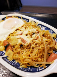 辛ラーメンのカレー焼きそば-レシピのメイン写真