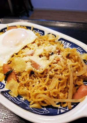 辛ラーメンのカレー焼きそば-レシピのメイン写真