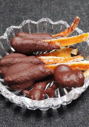 オレンジピールチョコ-レシピのメイン写真