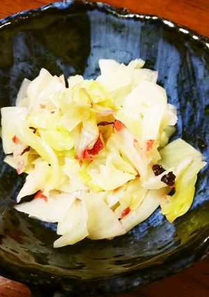 常備菜!シャキシャキ茹でキャベツの梅和え-レシピのメイン写真