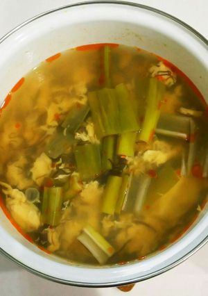 野菜が沢山！辛めの手抜き酸辣湯風スープ-レシピのメイン写真