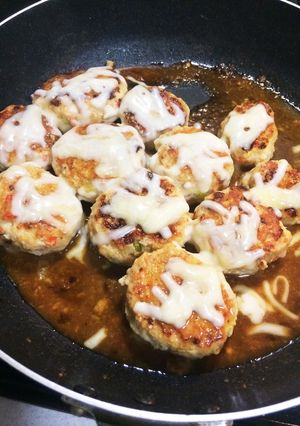 鳥ひき肉と野菜の味噌チーズハンバーグ-レシピのメイン写真