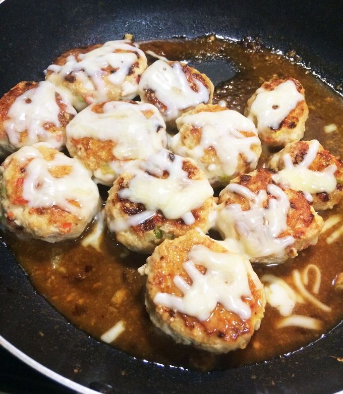 鳥ひき肉と野菜の味噌チーズハンバーグ-レシピのメイン写真