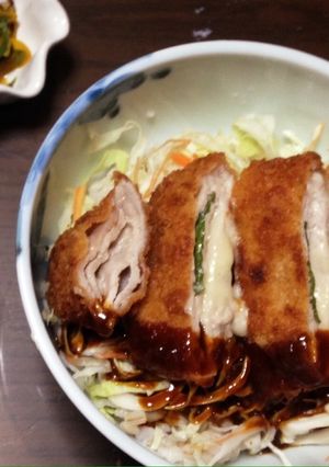 もち麦雑穀ご飯のとろ〜りチーズカツ丼♡-レシピのメイン写真