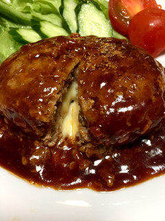 我が家の ハンバーグ-レシピのメイン写真